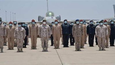 كبار قادة الجيش الإماراتي يزورون السعودية.. اعرف السبب