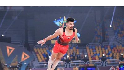 عمر العربي لاعب منتخب الجمباز ينهي تدريبه استعدادا للمشاركة في الأولمبياد