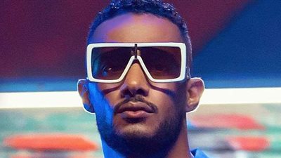 محمد رمضان يشعل 