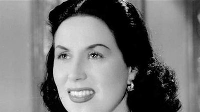 ليلى مراد ومحمد قنديل.. نجوم أول أيام الثورة