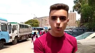 طالب بالثانوية العامة: امتحان الفيزياء صعب.. والأسئلة غبية ورخمة | فيديو