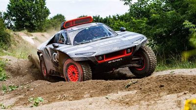 أبرزها البطارية.. تفاصيل تصميم سيارة أودي الكهربائية RS Q e-tron | فيديو