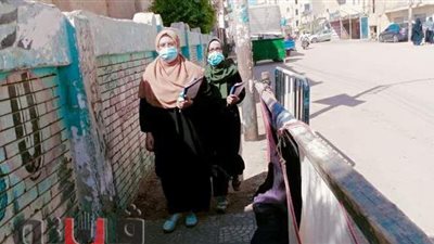 طلاب الثانوية العامة ببني سويف يشتكون من صعوبة امتحان الفيزياء | فيديو