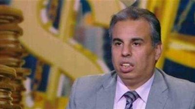 خبير يرصد مزايا وفوائد عمليات القيد المزدوج بالبورصات العالمية