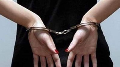 نفذت الجريمة بـ«سكين المطبخ».. النيابة العامة تأمر بحبس المتهمة بقتل زوجها