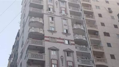 محافظ الإسكندرية ينتدب لجنة لمعاينة عقار الأنفوشي.. والحي: صادر له قرار إزالة