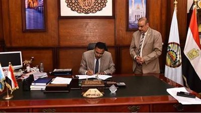 محافظ مطروح يعتمد تنسيق القبول بمدارس الثانوي العام