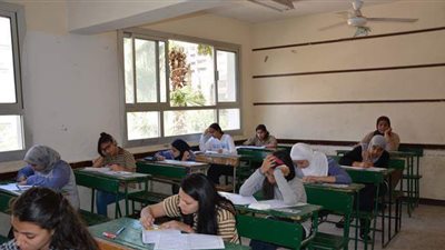 التعليم ترصد 14 حالة غش باليوم العاشر لامتحانات الثانوية العامة