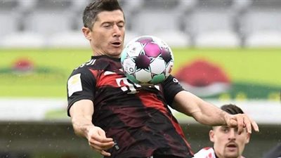 ليفاندوفسكي لاعب العام وتوخيل أفضل مدرب في ألمانيا