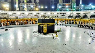 السعودية تعلن موعد فتح باب العمرة للراغبين من خارج المملكة
