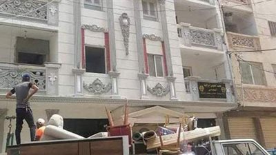 رئيس لجنة فحص عقار الأنفوشي المائل: بدء إزالة 10 طوابق| فيديو