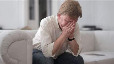 تفسير حلم حزن الميت في المنام وعلاقته بارتكاب المعاصي وقطع صلة الرحم