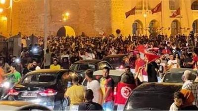 أخبار مصر والعالم: بيان كورونا.. الجيش التونسي ينتشر بالشوارع والغنوشي يهدد.. ومصير وزير الرياضة في التغيير الوزاري