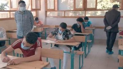 التعليم تتبع مصدر الصور المتداولة لامتحان اللغة الإنجليزية بالثانوية العامة