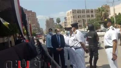 مدير أمن الدقهلية يتفقد الخدمات الأمنية بمحيط لجان الثانوية العامة بالمنصورة