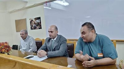 وكيل زراعة الدقهلية يفتتح دورة مطبقي المبيدات الزراعية لتشغيل الشباب