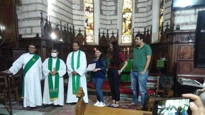 الأسقفية تواصل تدريب الشباب على العزف والتسبيح والأداء المسرحي