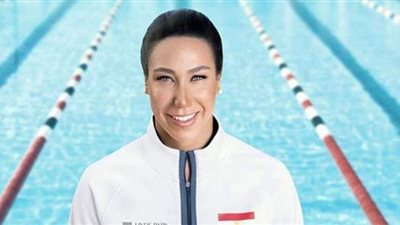 عمرو أديب مدافعا عن فريدة عثمان: مينفعش تعوم بجلابية