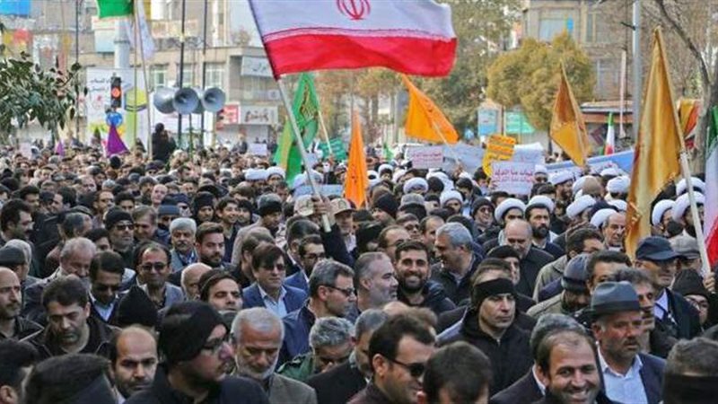 طهران تنضم للاحتجاجات