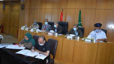 تفاصيل اجتماع المجلس التنفيذي في المنيا