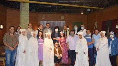 وزيرة الثقافة تشهد عرض 