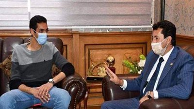 مدرب سيف عيسى: 50 ثانية وتبقى بطل أولمبي يلا.. ووزير الرياضة مشجع درجة ثالثة | فيديو