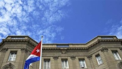 بقنابل مولوتوف.. هجوم على السفارة الكوبية في فرنسا