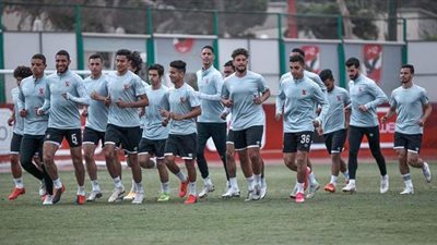 الأهلي يعود للتدريبات الجماعية استعدادا لمواجهة أسوان
