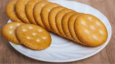 طريقة عمل بسكويت خفيف لأطفالك بأكثر من طريقة لتحلية المساء