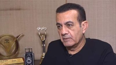 أنا والنجوم وهواك.. أسامة منير يكشف كواليس نجاح أشهر برنامج إذاعي عن الحب