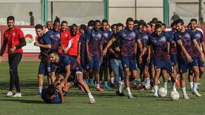 مصدر بالأهلي يكشف سبب انتظام حمدي فتحي في المران يوم الصباحية