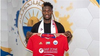 رسميا.. الشارقة الإماراتي يتعاقد مع مهاجم الرجاء المغربي