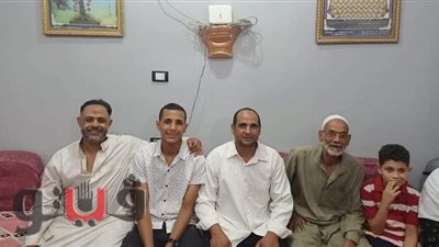 ترك الثانوية بسبب التابلت.. حكاية الأول على الدبلومات الفنية بالمنوفية