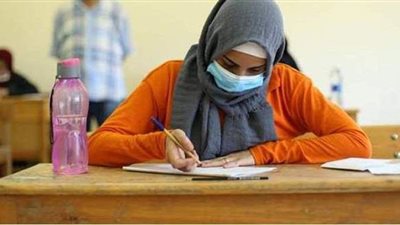 ضبط الطالب المسئول عن نشر أجزاء من امتحان الديناميكا للثانوية بقنا