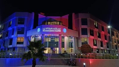 الصحة: إنارة  المعالم الأثرية والمستشفيات في يوم التهاب الكبد  | صور