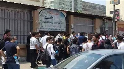 إصابة طالب بذبحة صدرية أثناء امتحان اللغة الأجنبية الأولى بالشرقية