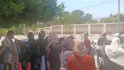 طلاب الأدبي بالإسماعيلية يودعون امتحانات الثانوية العامة بالمزمار البلدي | صور