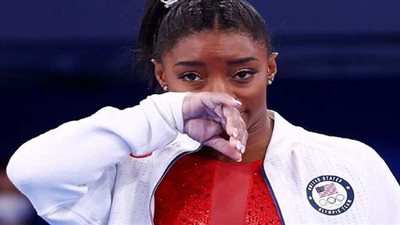 رسالة بول بوجبا لأسطورة الجمباز سيمون بايلز بعد انسحابها من أولمبياد طوكيو