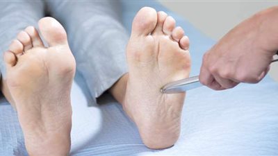 تعرف على أعراض التهاب الأعصاب الطرفية.. وأفضل علاج