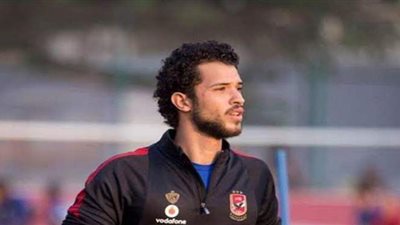 الأهلى أمام أسوان.. لاعبان من الجيل الحالى لعبا في صفوف الفريقين