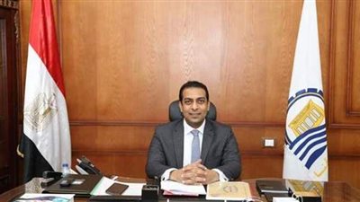 نائب محافظ قنا يتفقد عددا من مشروعات الصرف الصحي بقرى قوص