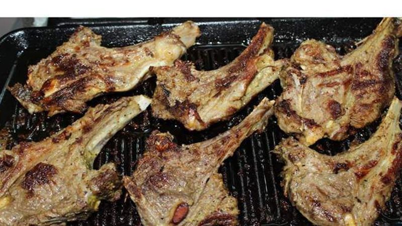 طريقة عمل الريش المشوية