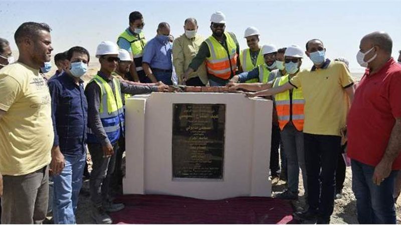 وضع حجر أساس محطة