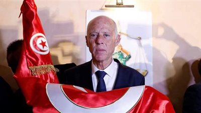 الرئيس التونسي: أطمئن الجميع داخليا وخارجيا أننا نحتكم للقانون