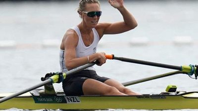 أولمبياد طوكيو | كندا تفوز بذهبية القارب الثماني للسيدات في التجديف