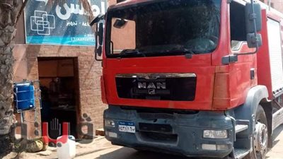 حريق بمصنع للصباغة في شبرا الخيمة