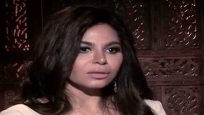 بإطلالة جذابة.. نسرين أمين في أحدث جلسة تصوير