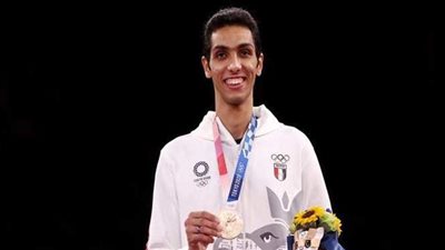 سيف عيسى: كانت عيني على ذهبية الأولمبياد.. وهذه كواليس البرونزية