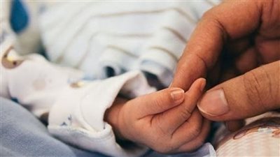 الصحة تنصح المواطنين بتأخير الإنجاب بعد السنة الأولى من الزواج | فيديو