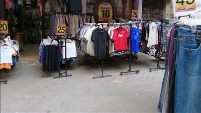 شعبة الملابس: مبيعات الموسم الصيفي 50% والأكازيون الأمل الاخير